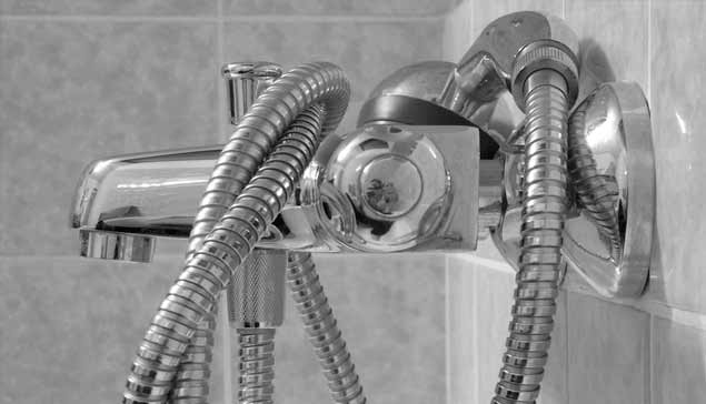 Current problems with shower hoses and infection risk